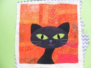 Spooky – a free cat applique pattern - Shiny Happy World